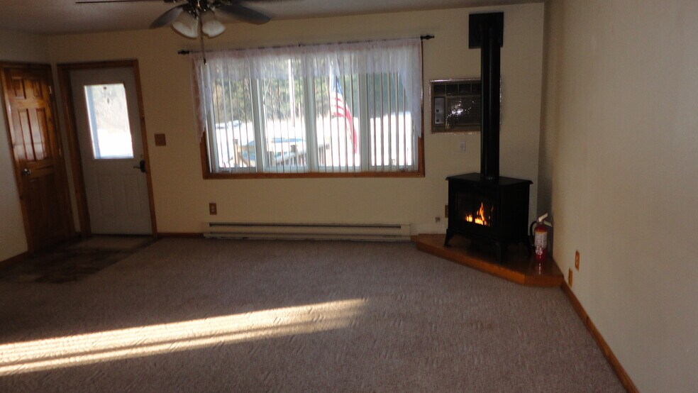 Building Photo - 7240 Wisconsin Ave