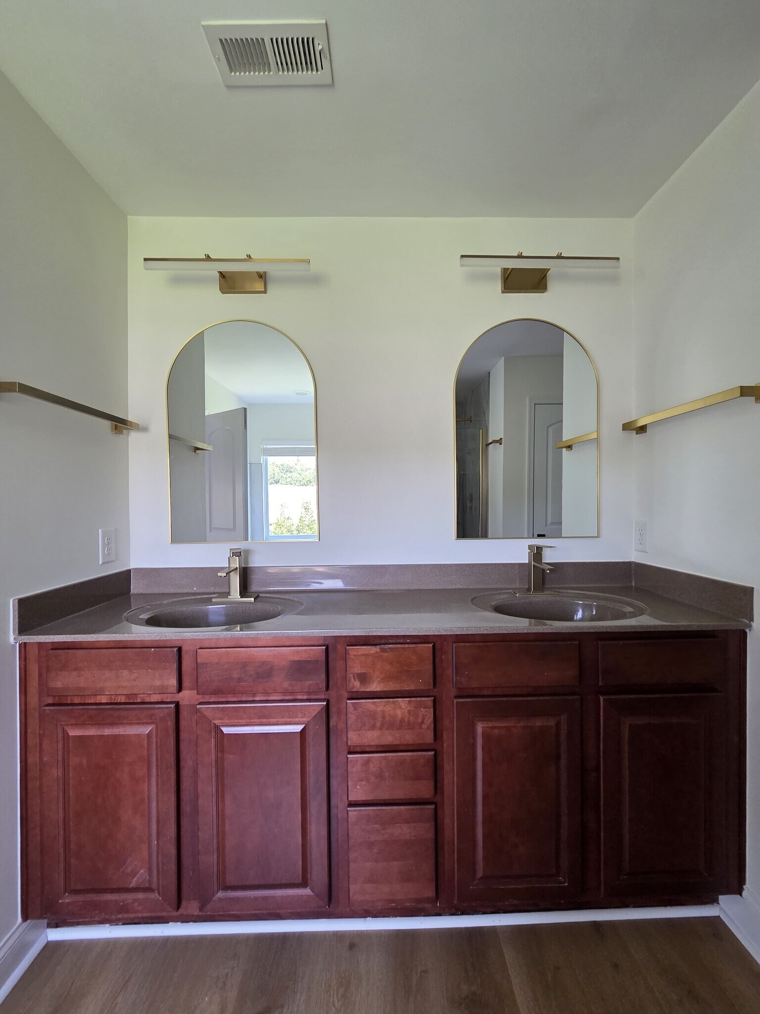 Building Photo - 8312 Compton Acres Ln