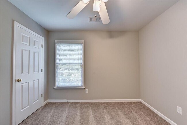 Building Photo - 7470 Brookwood Way