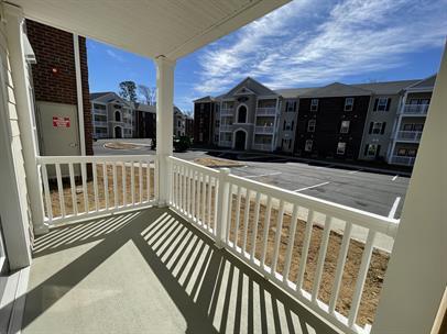 Building Photo - 156 Millstone Rd