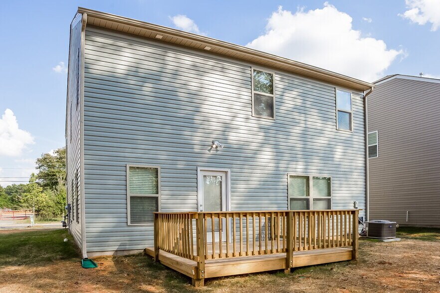 Building Photo - 6509 Rumple Rd
