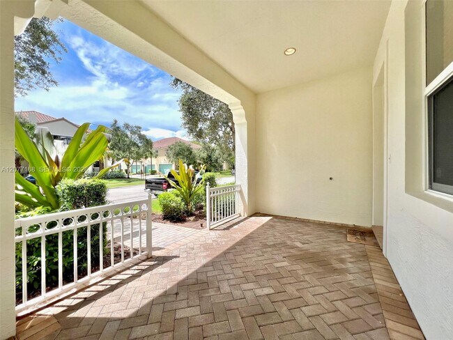 Building Photo - 3280 NW 126th Ave