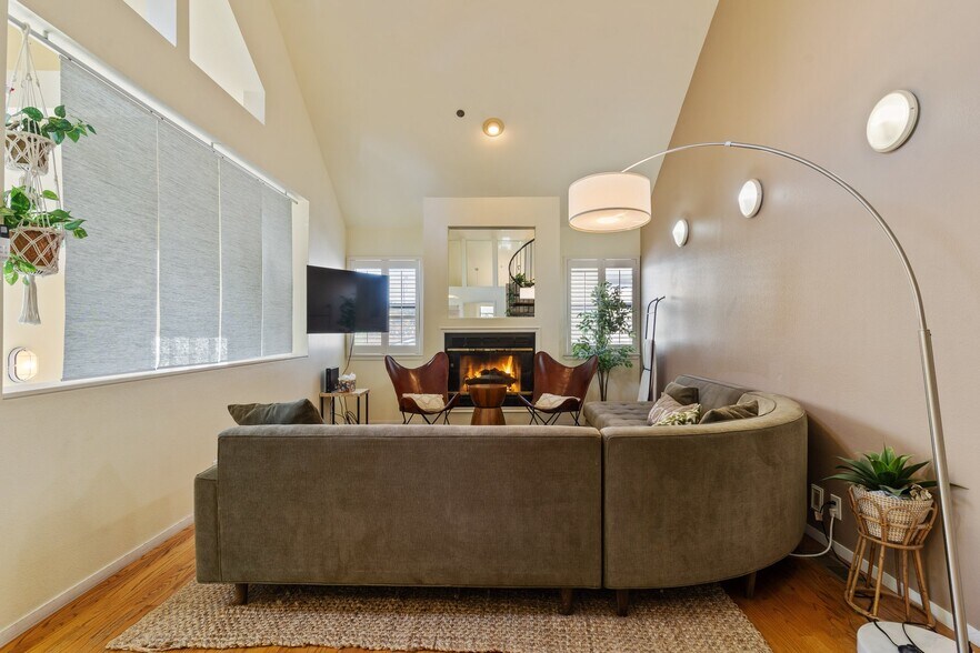 Living Room - 34 Silva Ave
