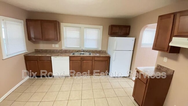 Building Photo - 1891 Stahlheber Rd