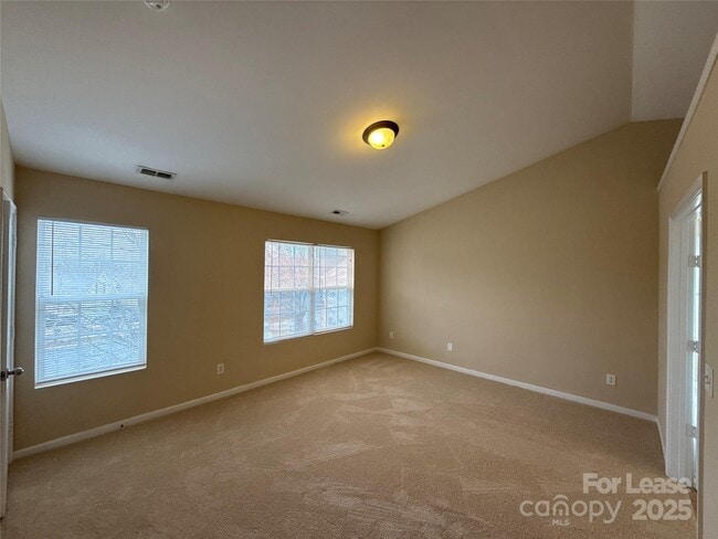 Building Photo - 13802 Plowdon Ct