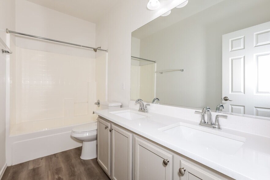 Building Photo - 6879 S Onyx Dr