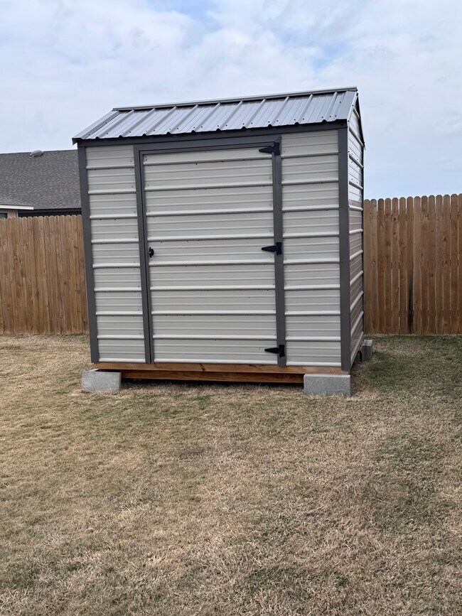 Building Photo - 1104 Prairie Clover Rd