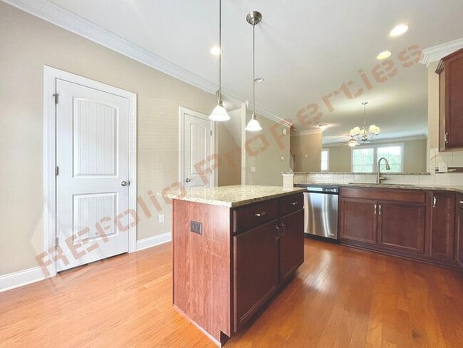 Building Photo - Lovely 3 Story 3 Bedroom 3.5 Bath 1 Car-Ga...