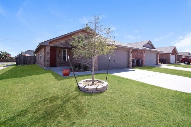 Building Photo - 19824 Serenade Way