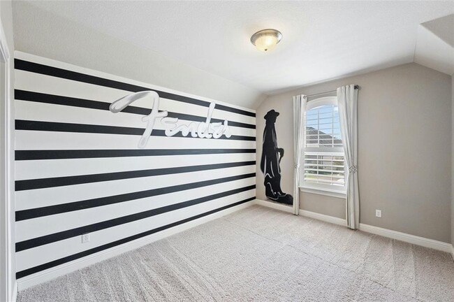 Building Photo - 8501 High Summit Ln