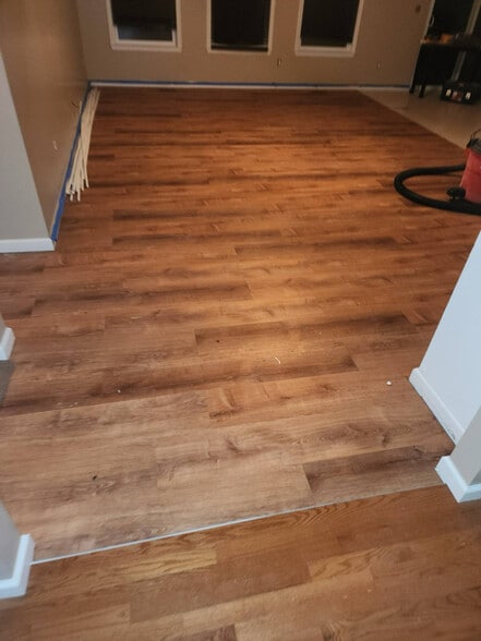 Building Photo - 1834 Iron Mountain Dr