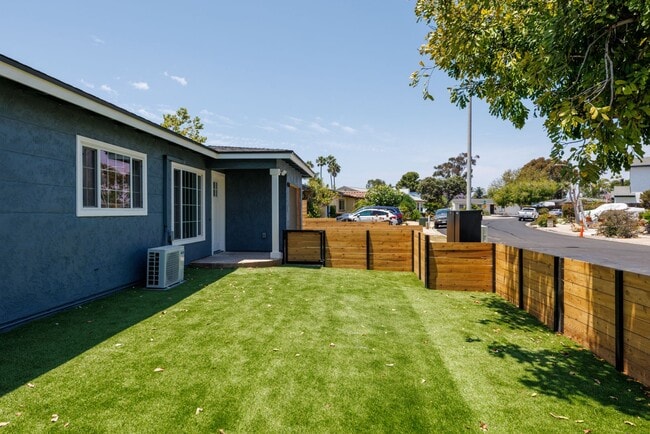 Building Photo - Welcome to your new home in the vibrant Ba...