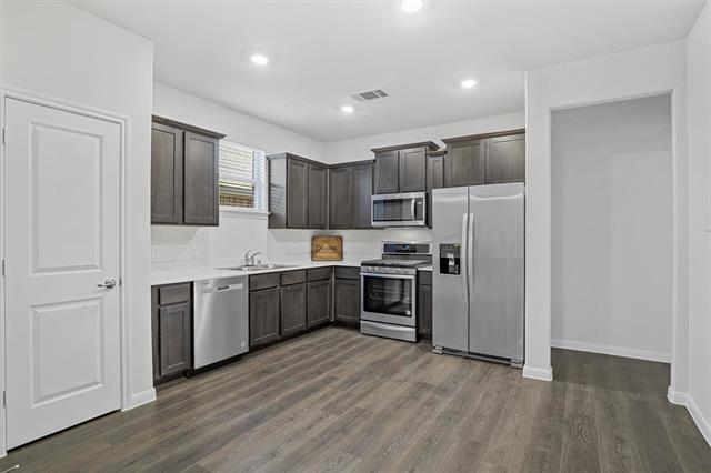 Building Photo - 3911 Nature Ct