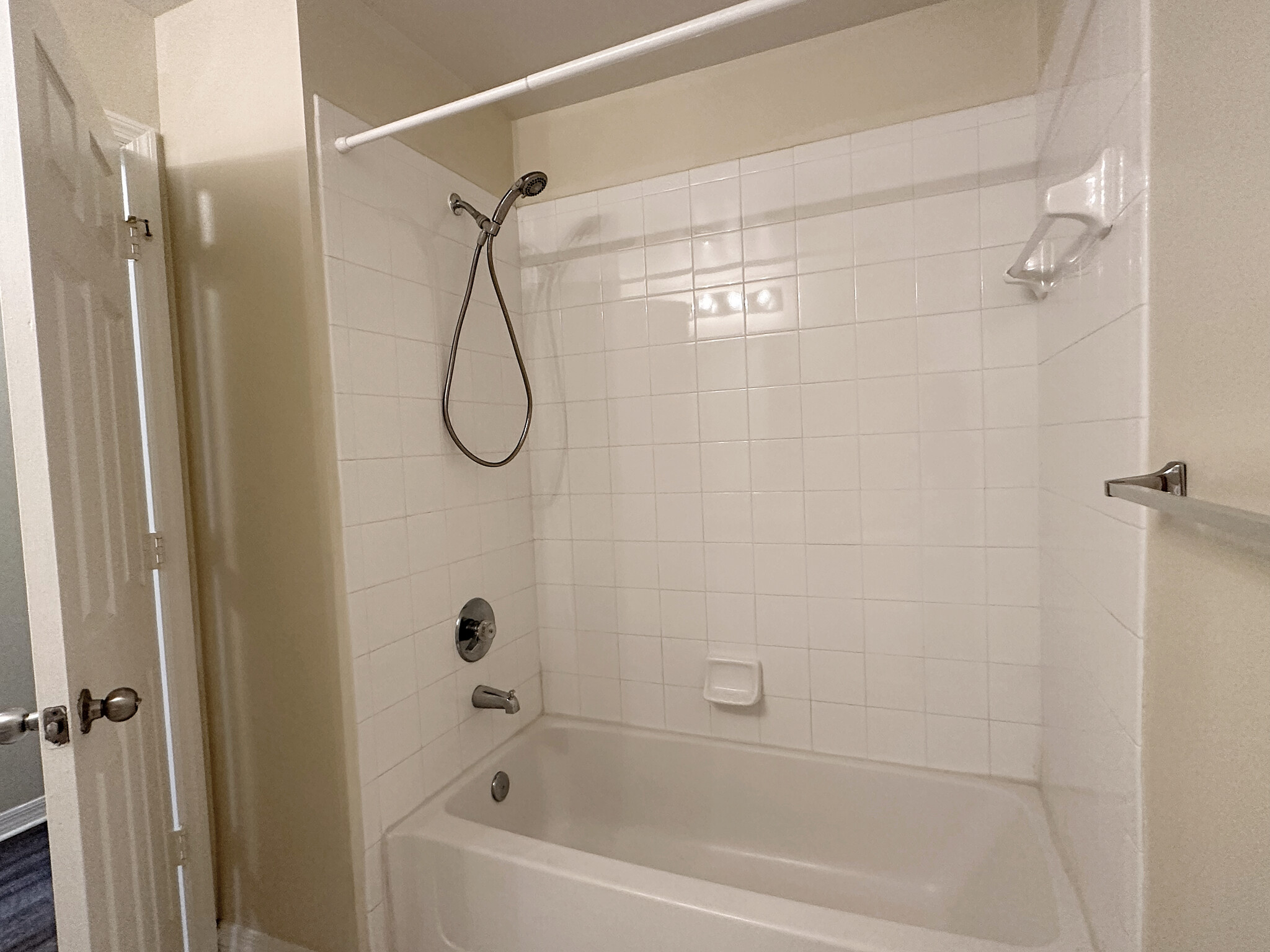 Bathroom 1 - 5681 Bentgrass Dr