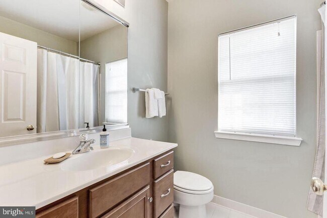 Building Photo - 20479 Alicent Terrace