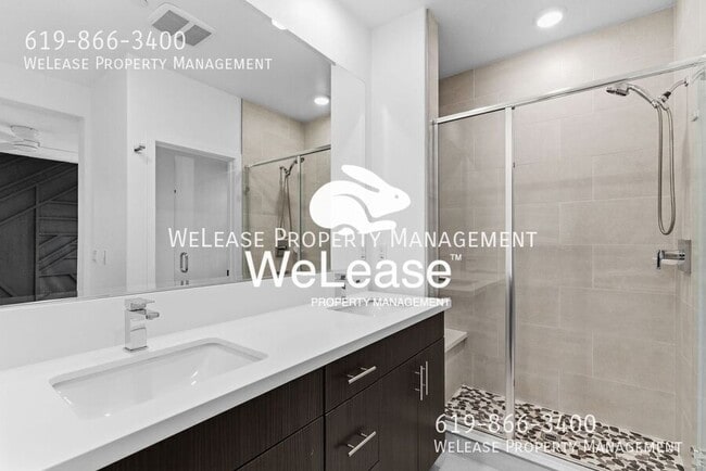 Building Photo - 2838 Via Alta Pl