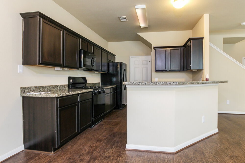 Building Photo - 13050 Rose Landing Dr