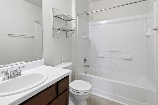 Building Photo - 177 Pebble Creek Ln