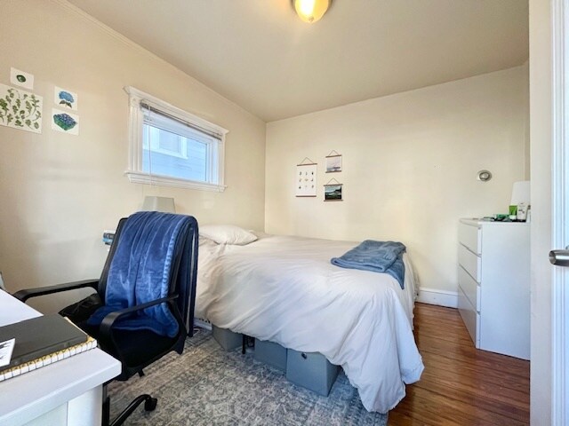 Building Photo - 16 Landers St