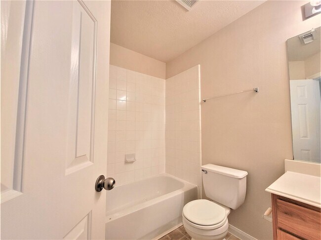 Building Photo - 16302 Sitella Ct