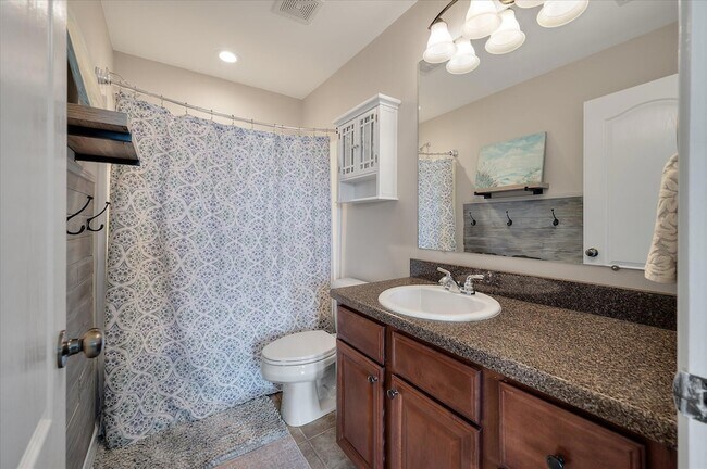 Building Photo - 1735 Brittlebush Ln
