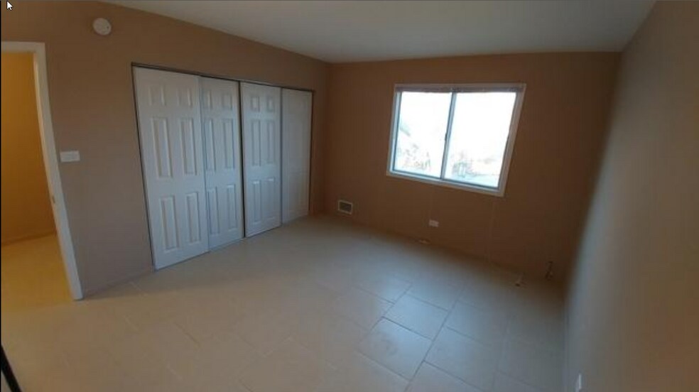 Building Photo - 1733 Queensbury Cir