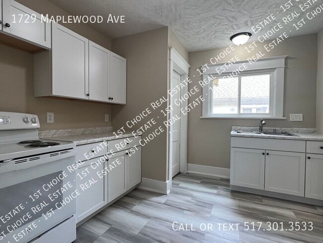 Building Photo - 1729 Maplewood Ave