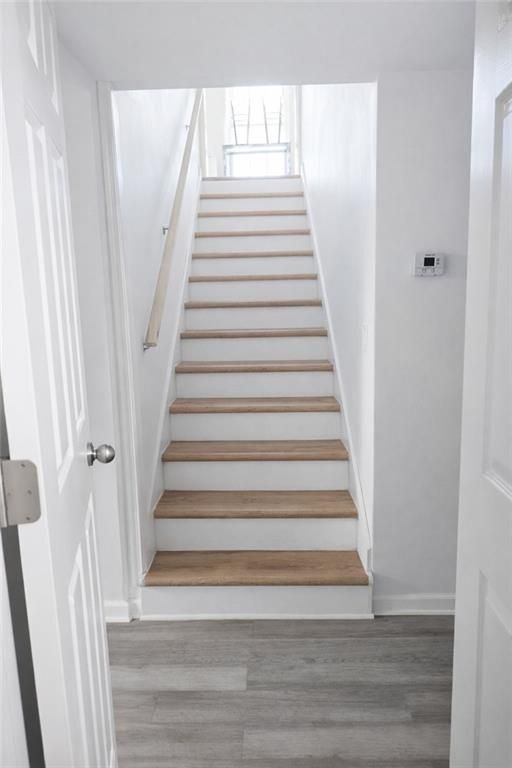 Building Photo - 126 Chappell Rd NW