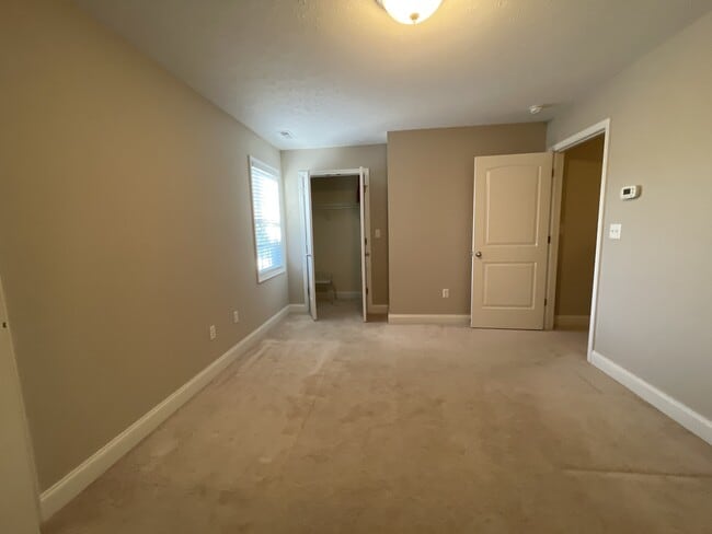 Building Photo - 509 Capstone Dr