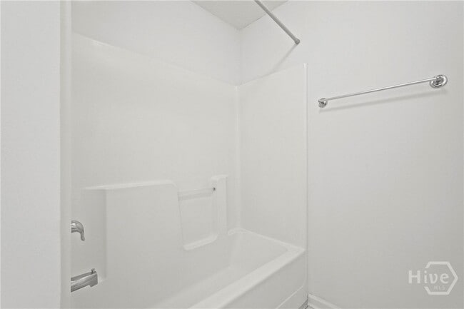 Building Photo - 315 S Bridgeport Dr