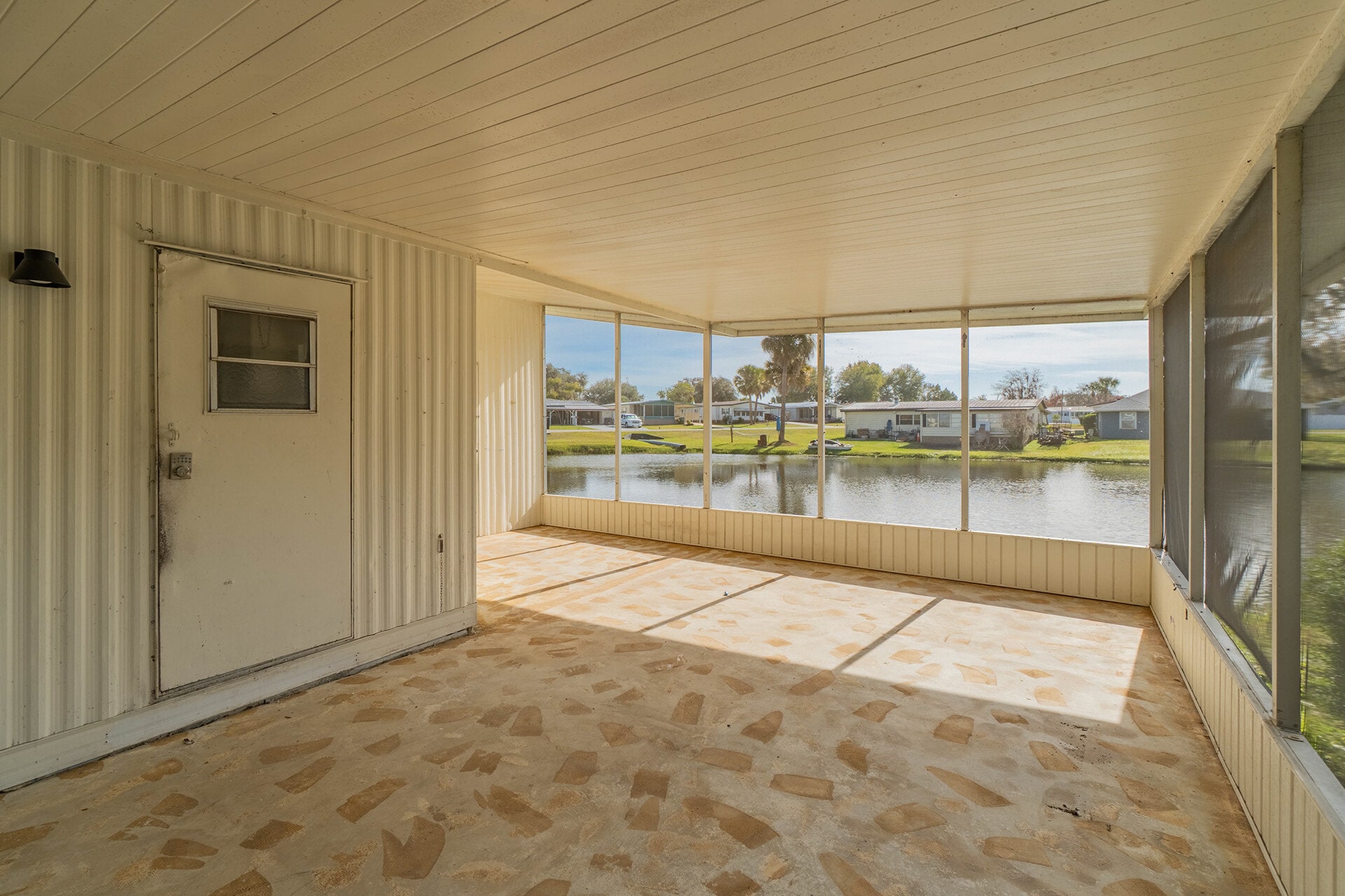 Building Photo - 5461 Columbus Cir