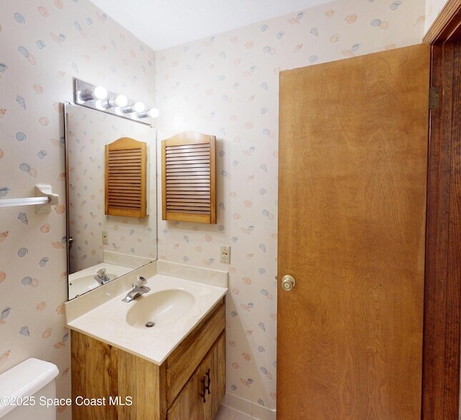 Building Photo - 9017 Manchester Ln