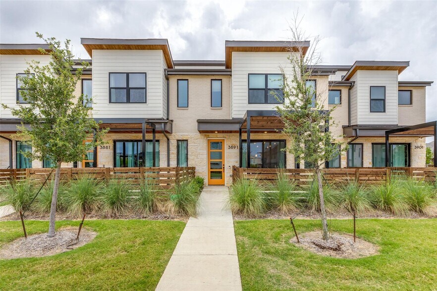 Building Photo - 3891 Pine Leaf Ln