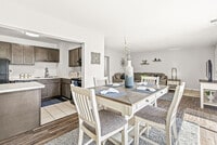 Building Photo - Harbour Pointe