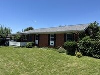 Building Photo - 1939 Bedinger Ct