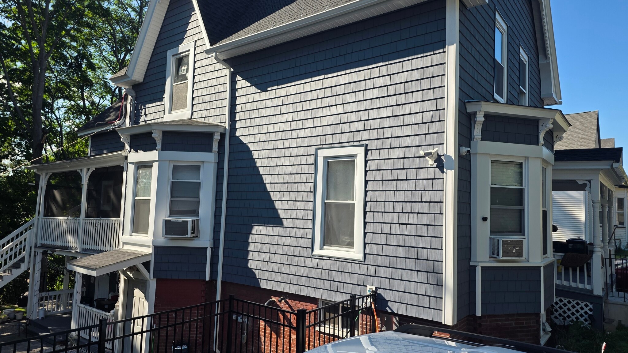 Building Photo - 43 Paine St