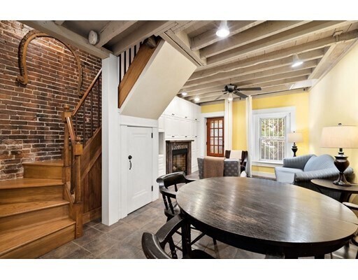 Building Photo - 6 N Hudson St