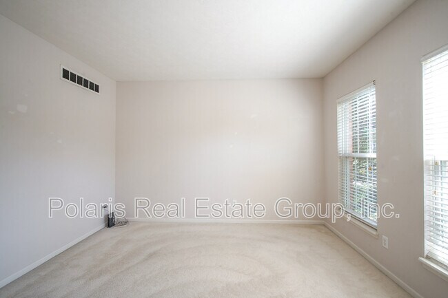 Building Photo - 11919 Cabri Ln