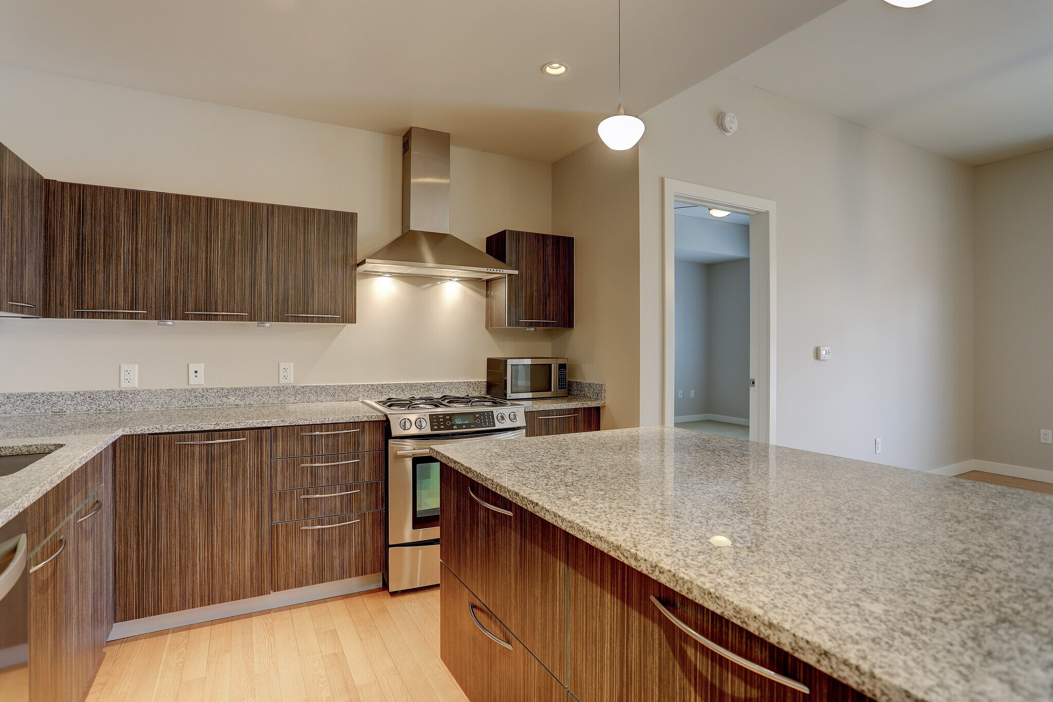 Building Photo - 410 Acoma St