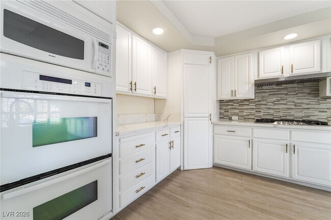 Building Photo - 2408 Legacy Island Cir