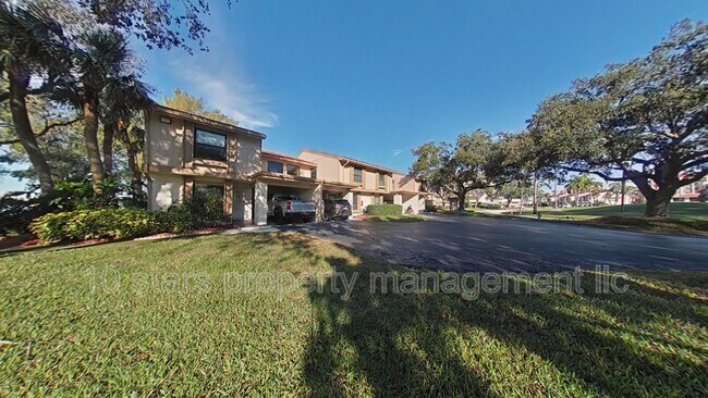 Building Photo - 6287 Sun Blvd