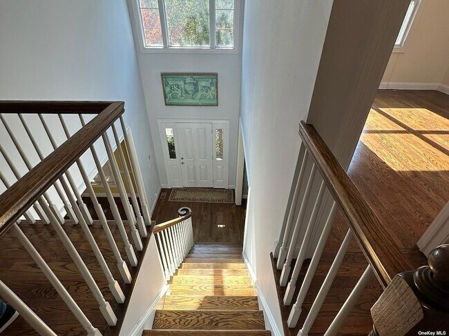 Building Photo - 57A Hillwood Dr
