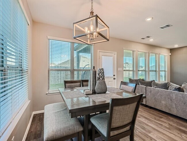 Building Photo - 3735 Lion Creek Ct