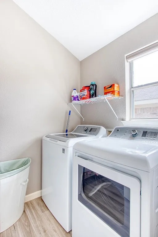 Building Photo - 2436 Nogales Dr