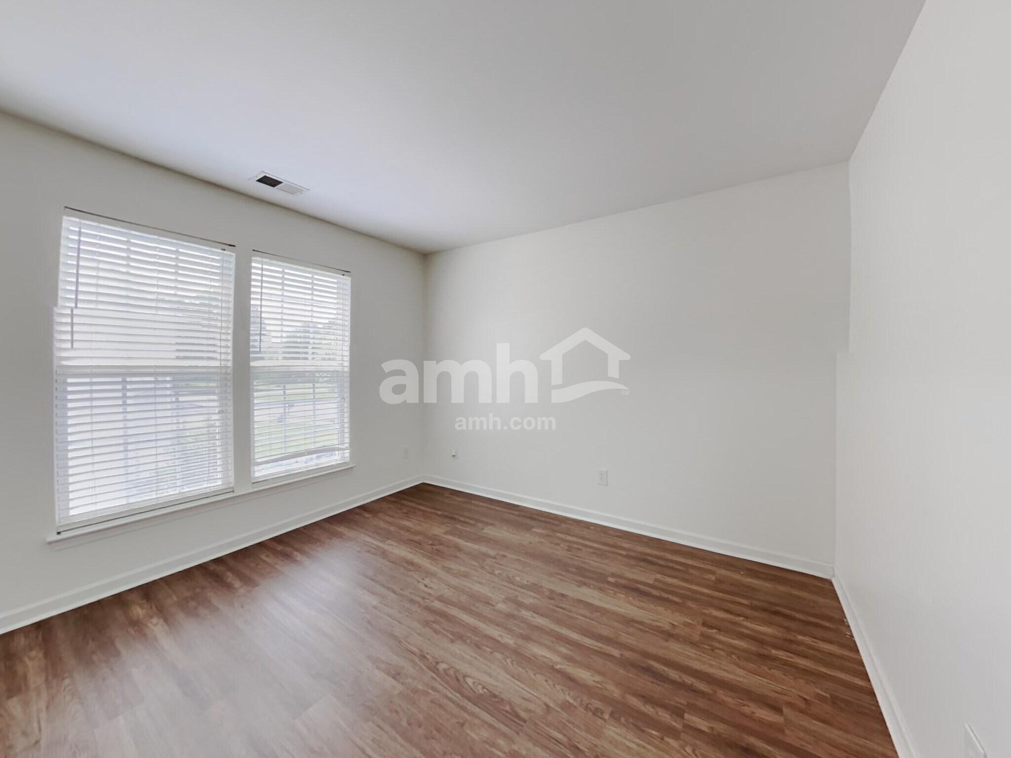 Building Photo - 12803 Winget Rd