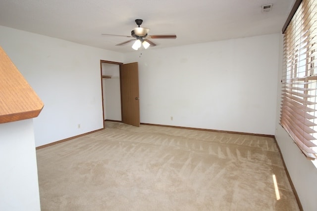 Building Photo - 924 W Belmont-