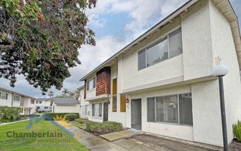 Building Photo - Cozy 3 Bedroom Townhouse in the Bay Shores South Community