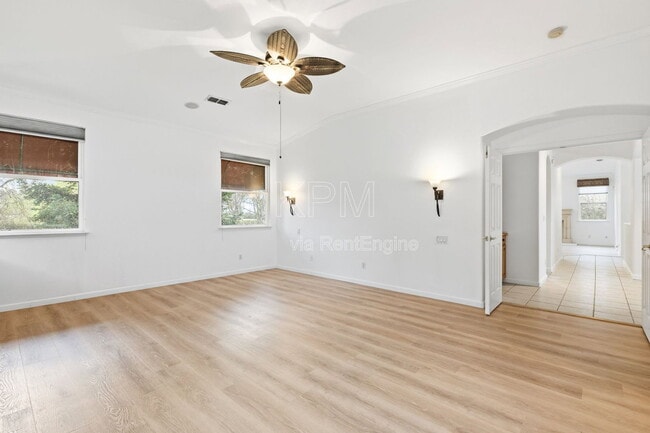 Building Photo - 5956 St Andrews Dr