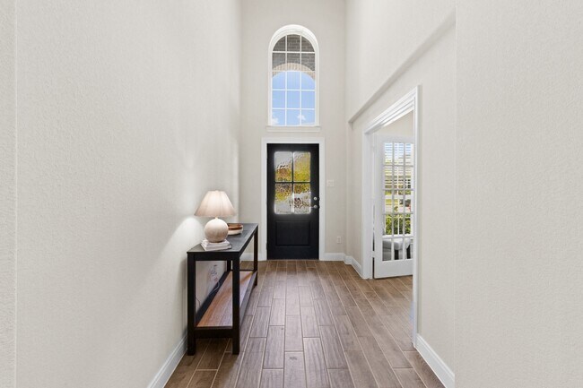 Building Photo - 12114 Champion's Frst Dr