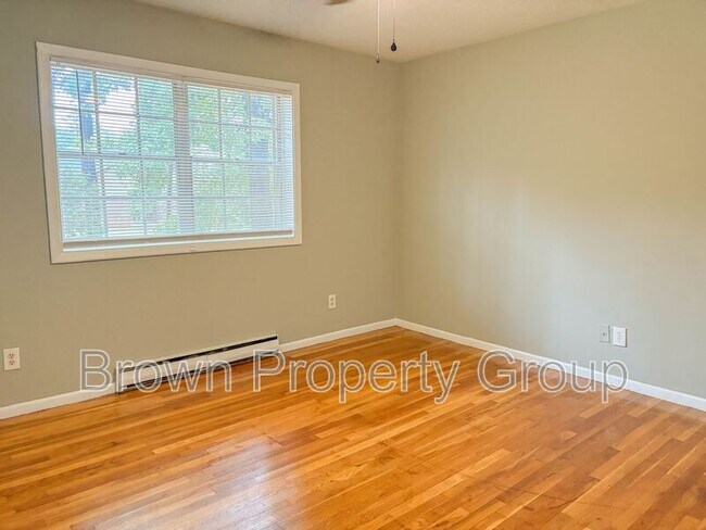 Building Photo - 2462 D Bragg Blvd